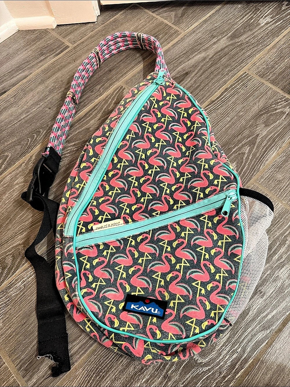 Kavu Rope Bag Flamingo Print Sling Backpack Blues & Pinks